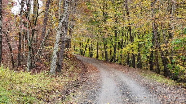 $349,900 | 115 Old Camptown Drive, Hayesville, NC 28904