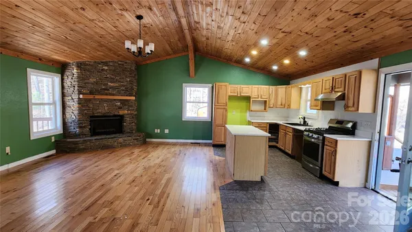 $349,900 | 115 Old Camptown Drive, Hayesville, NC 28904