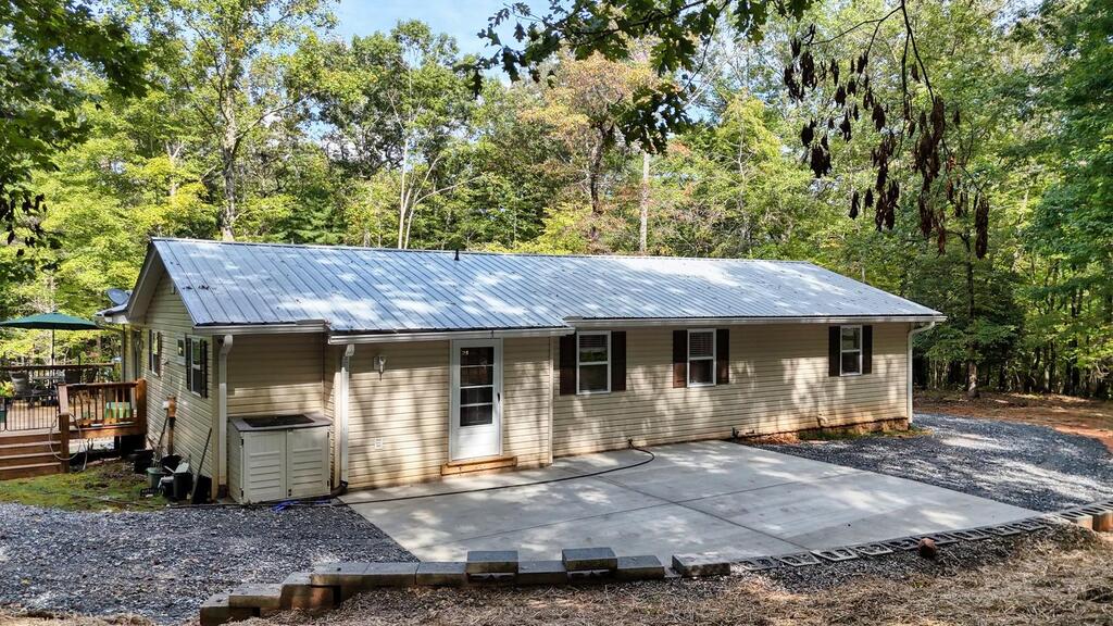 286 Walnut Lane Blue Ridge, GA 30513 - Photo 4 of 58 Gallery Image 4
