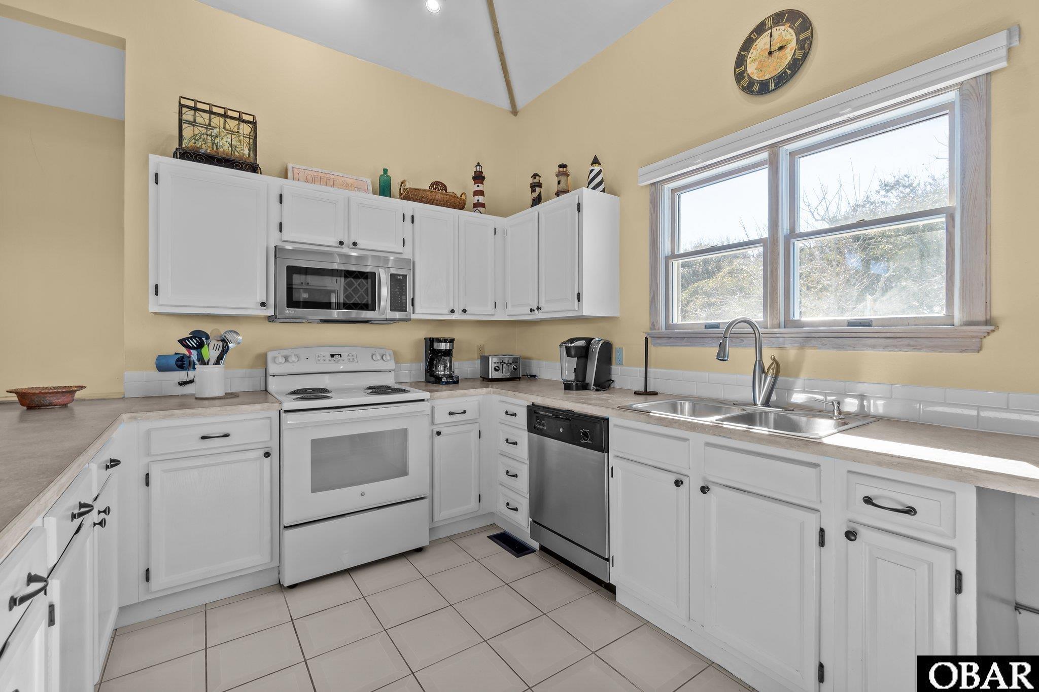 170 Schooner Ridge Duck, NC 27949 - Photo 11 of 49