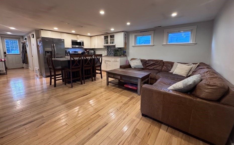 7 Chilton Avenue Kingston, MA 02364 - Photo 4 of 16