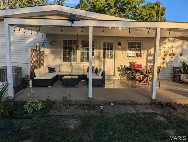 $280,000 | 5273 Westwood Drive, St. Charles, MO 63304