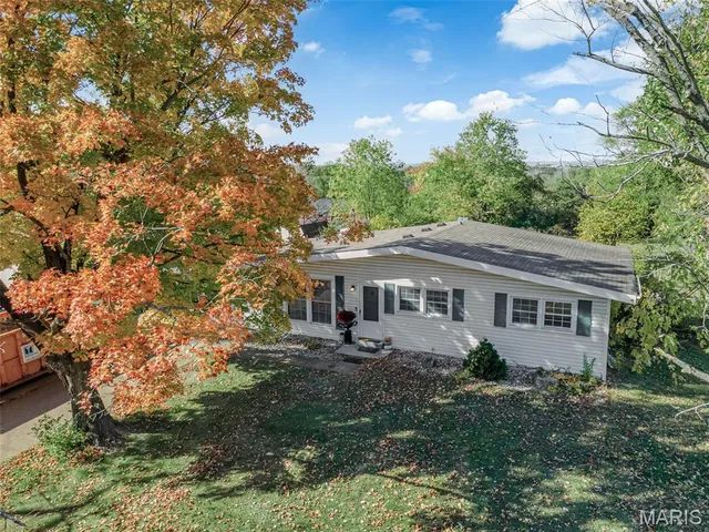 $275,000 | 5273 Westwood Drive, St. Charles, MO 63304