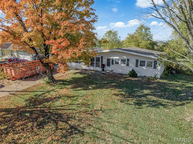 $265,000 | 5273 Westwood Drive, St. Charles, MO 63304