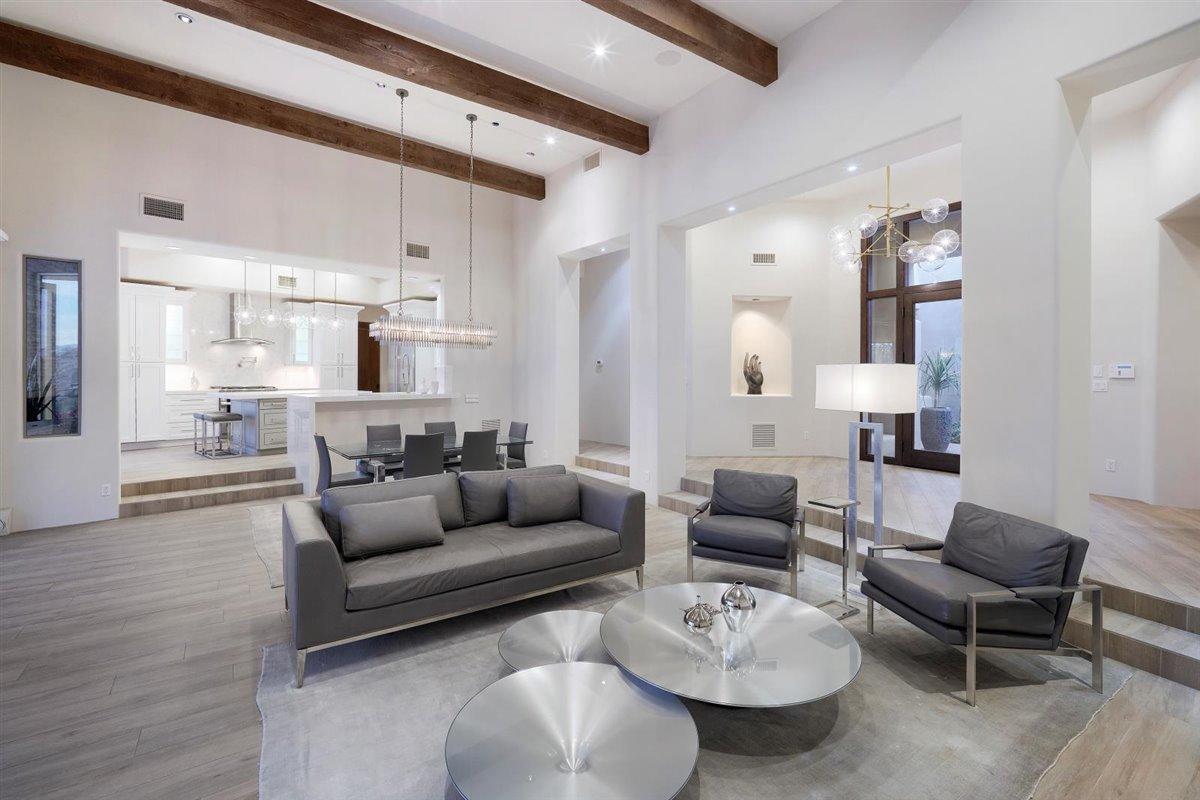 5784 East Quartz Mountain Road Paradise Valley, AZ 85253 - Photo 12 of 61 23-Living Room
