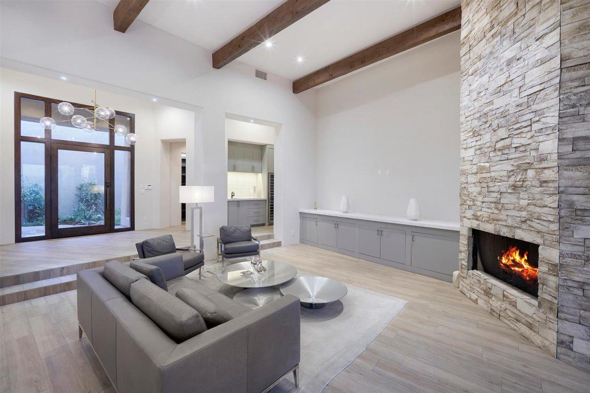 5784 East Quartz Mountain Road Paradise Valley, AZ 85253 - Photo 13 of 61 24-Living Room