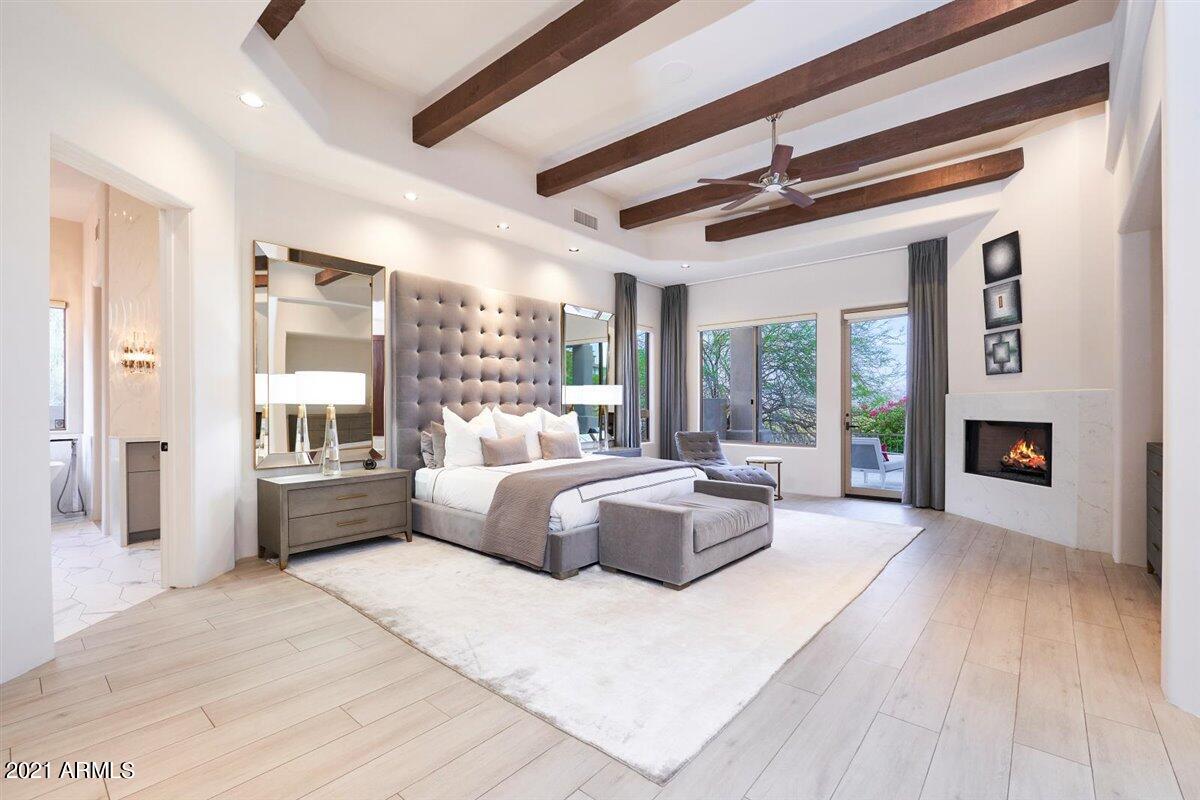 5784 East Quartz Mountain Road Paradise Valley, AZ 85253 - Photo 28 of 61 39-Master Suite