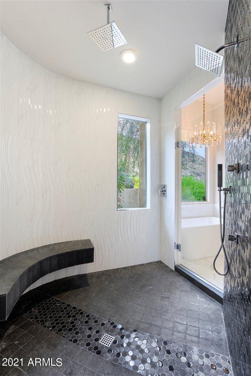 5784 East Quartz Mountain Road Paradise Valley, AZ 85253 - Photo 32 of 61 43-Master Shower