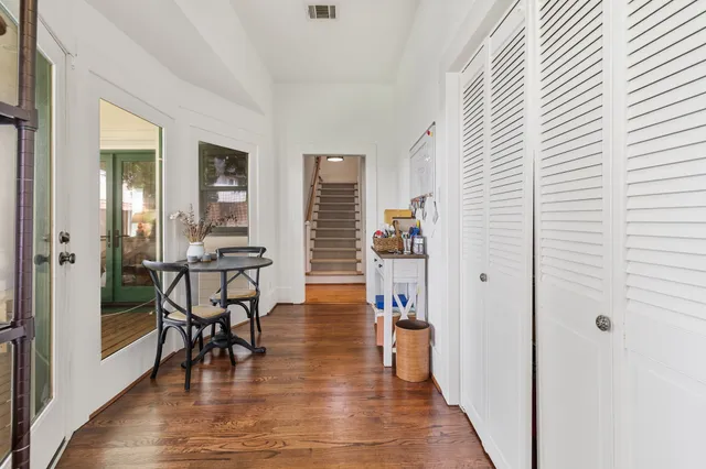 $1,250,000 | 1506 Indiana Street, Houston, TX 77006