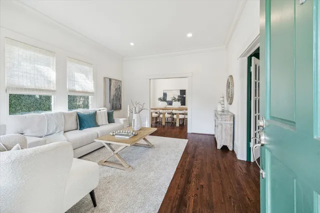 $1,250,000 | 1506 Indiana Street, Houston, TX 77006