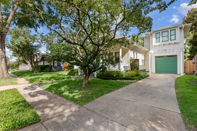 $1,250,000 | 1506 Indiana Street, Houston, TX 77006
