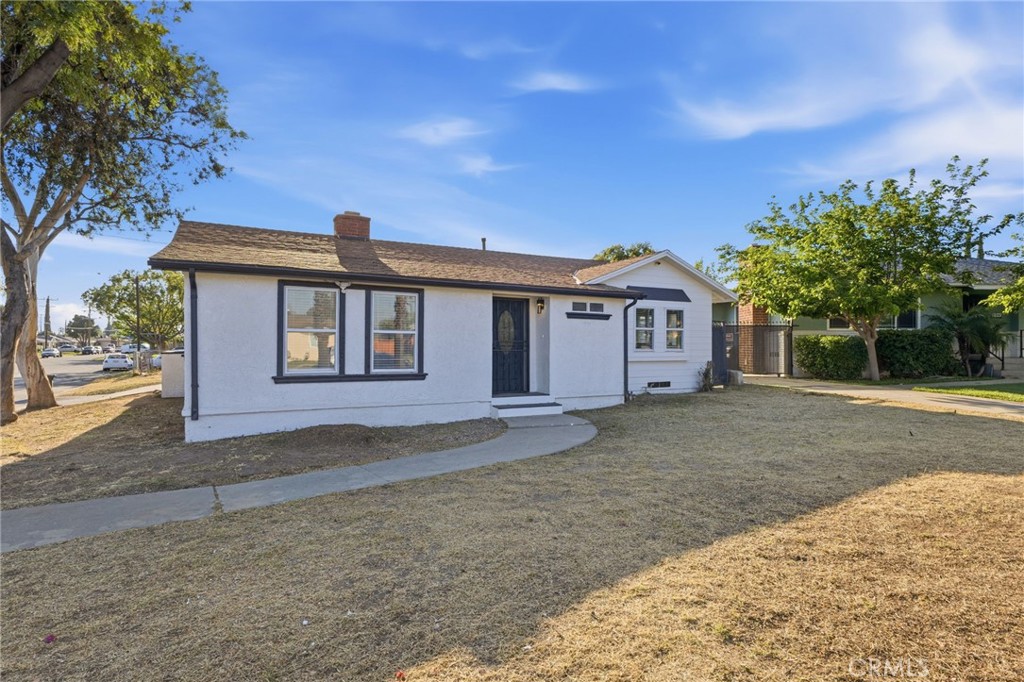 140 West Grove Street Rialto, CA 92376 - Photo 1 of 64