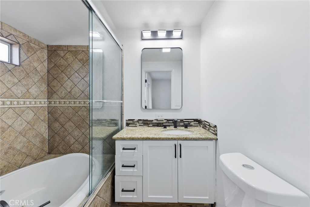 140 West Grove Street Rialto, CA 92376 - Photo 33 of 64