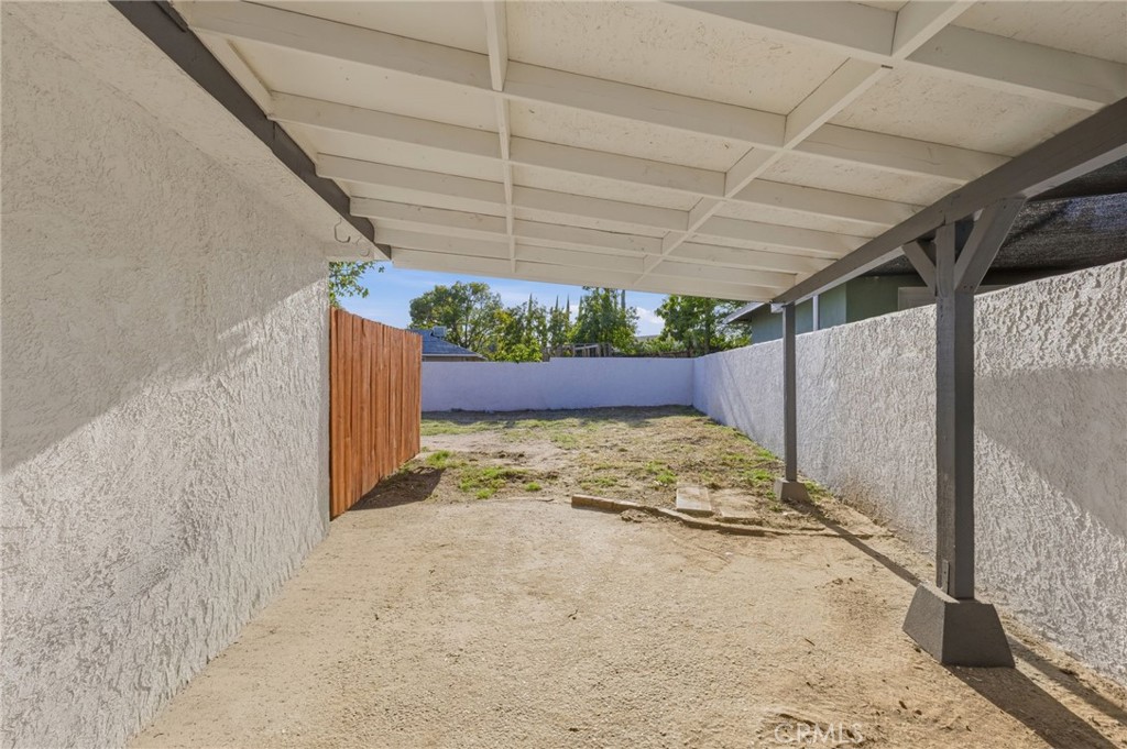 140 West Grove Street Rialto, CA 92376 - Photo 58 of 64