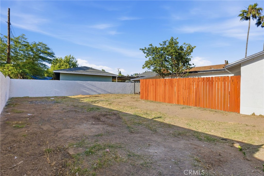 140 West Grove Street Rialto, CA 92376 - Photo 60 of 64