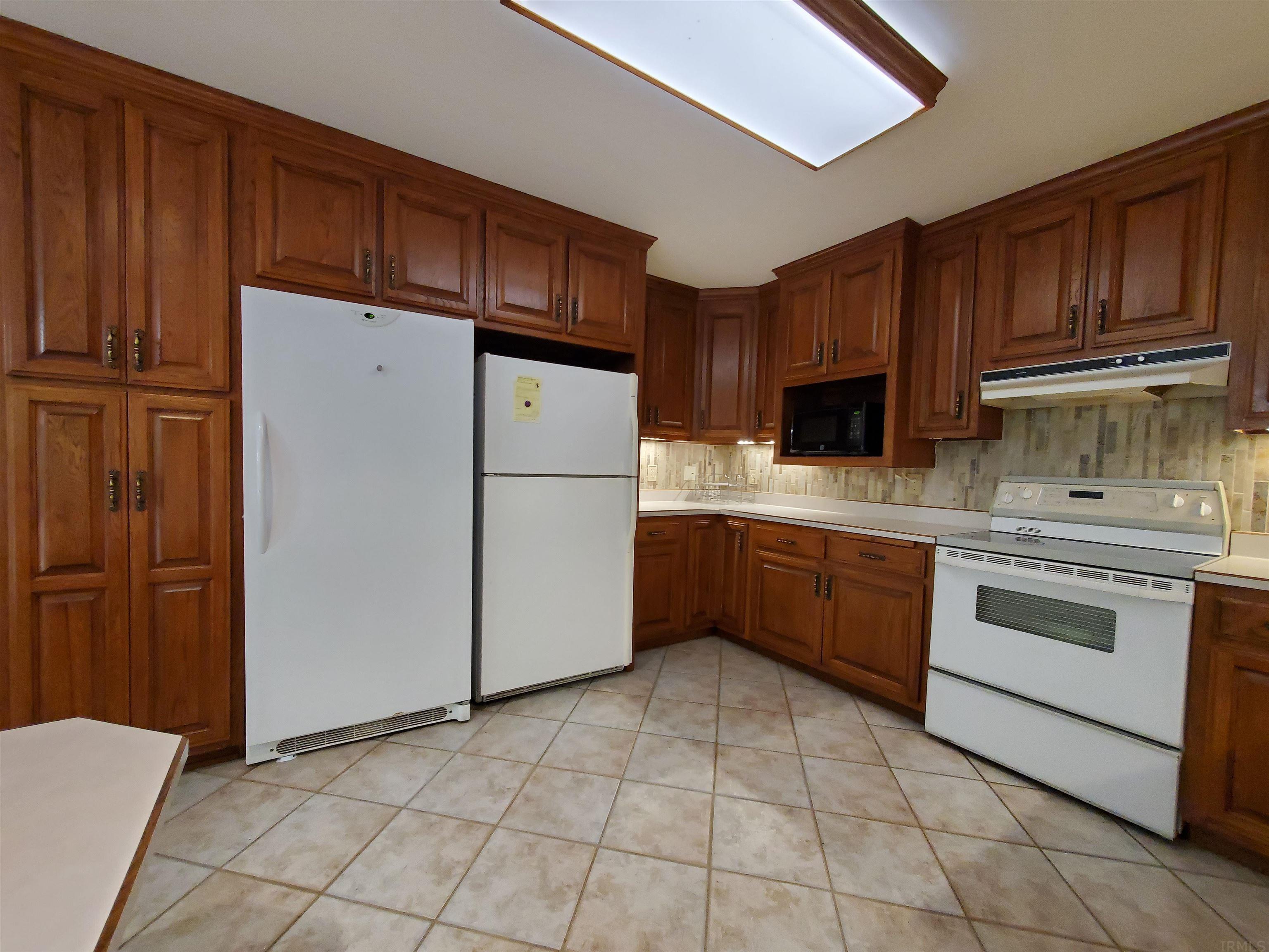 6859 West Maple Grove Road Huntington, IN 46750 - Photo 18 of 36 Gallery Image 18