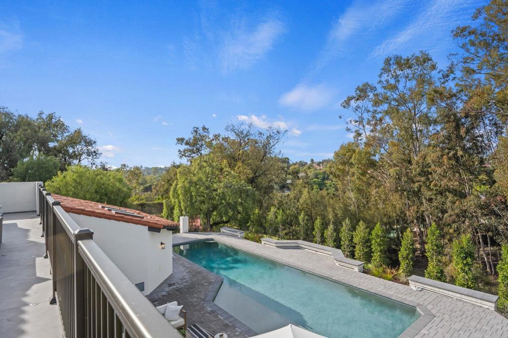 6449 Las Colinas Rancho Santa Fe, CA 92067 - Photo 31 of 46