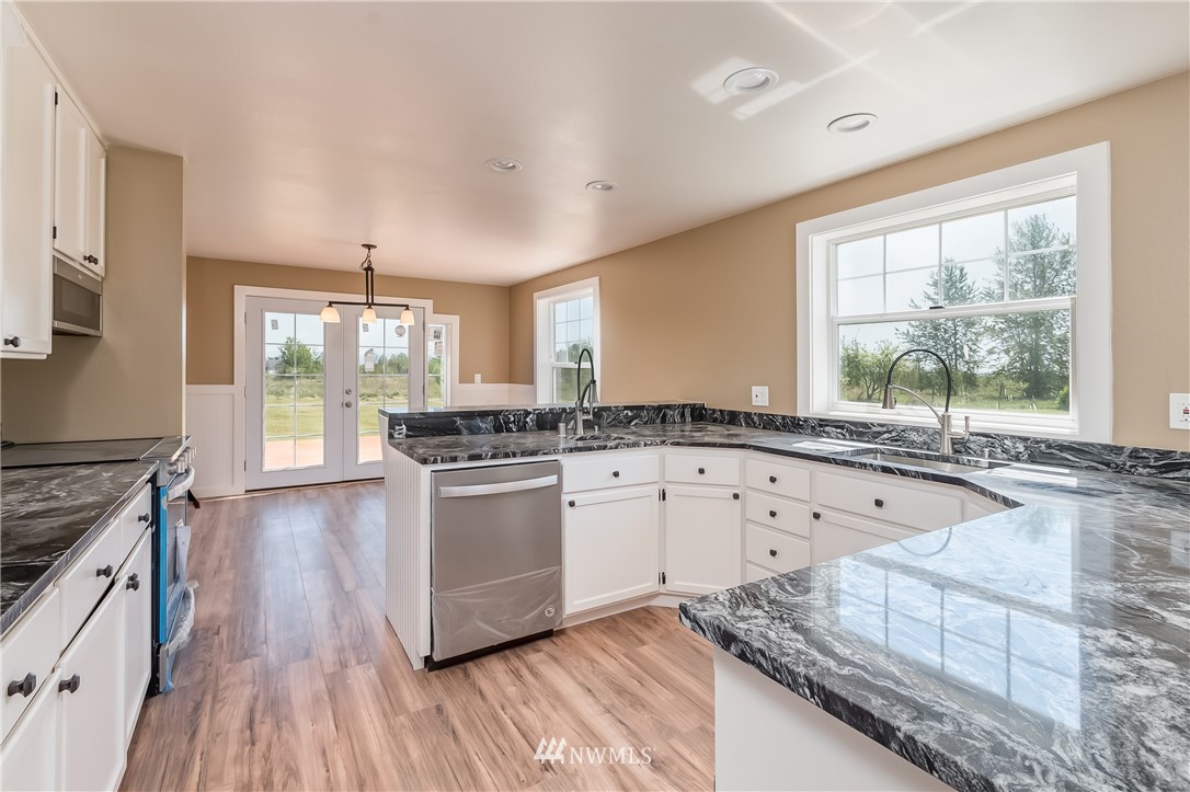 5194 Elder Road Ferndale, WA 98248 - Photo 5 of 24