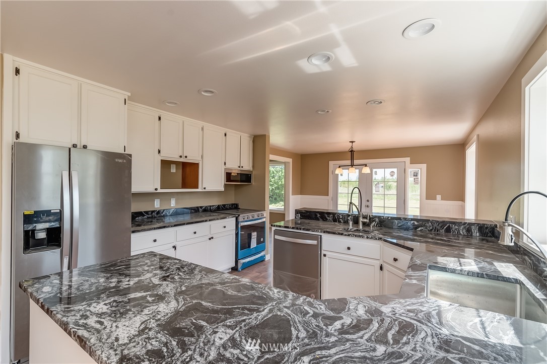 5194 Elder Road Ferndale, WA 98248 - Photo 6 of 24