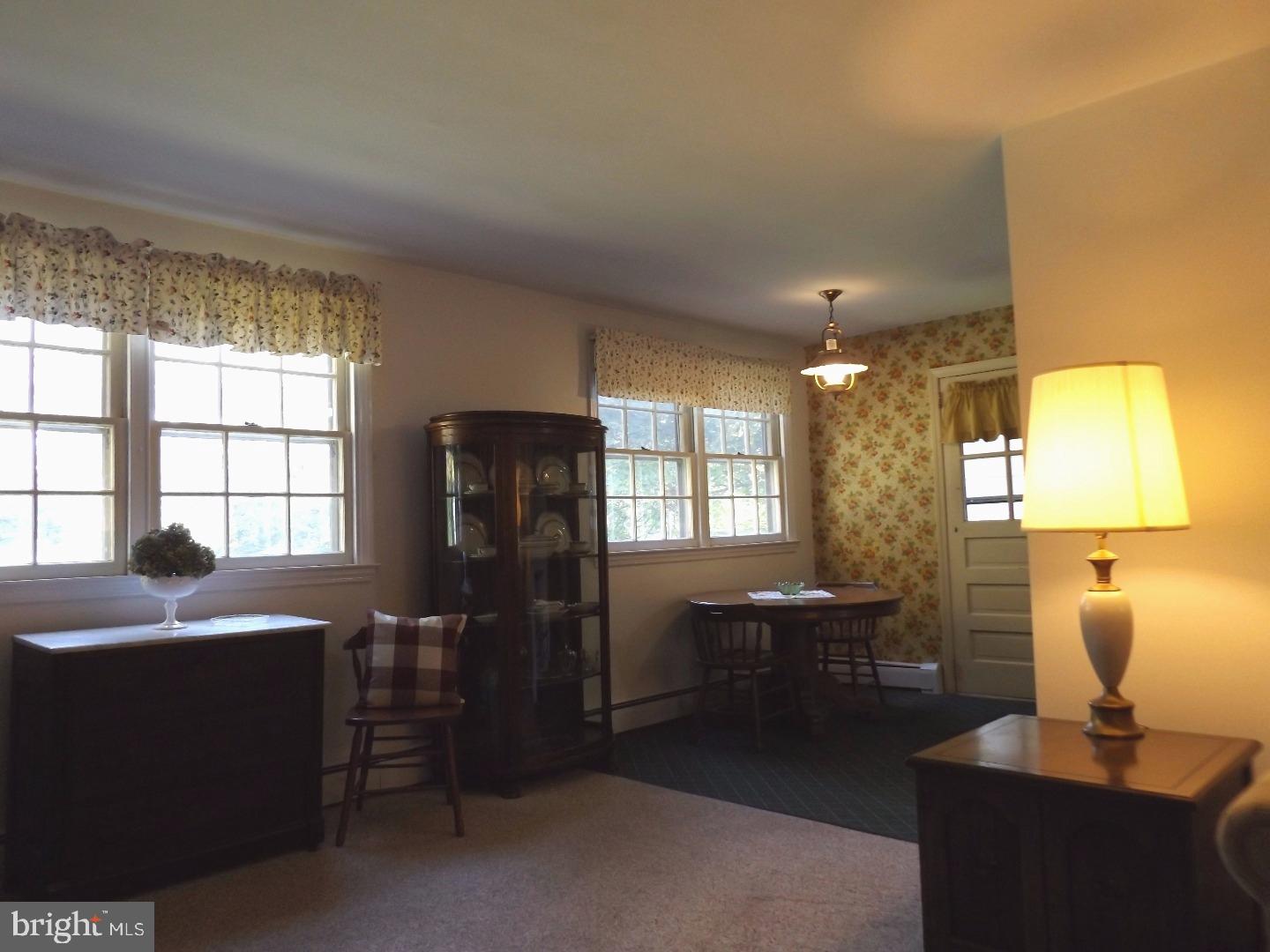 77 Malin Road Malvern, PA 19355 - Photo 6 of 19 Gallery Image 6