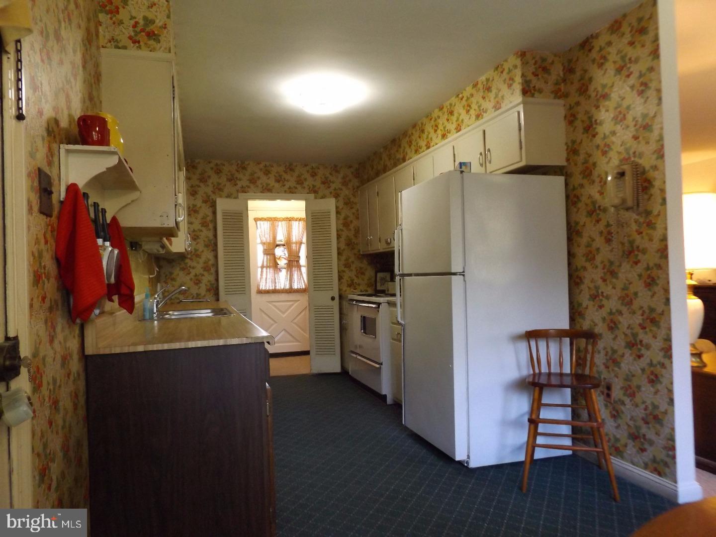 77 Malin Road Malvern, PA 19355 - Photo 10 of 19 Kitchen