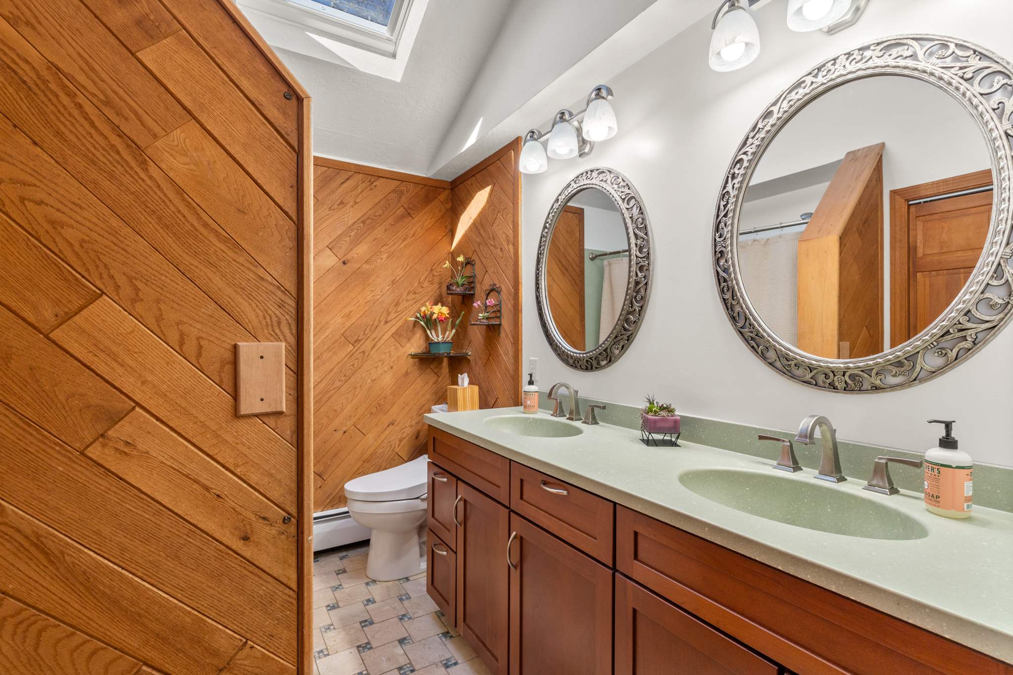 7 Monza Road Nashua, NH 03064 - Photo 11 of 40