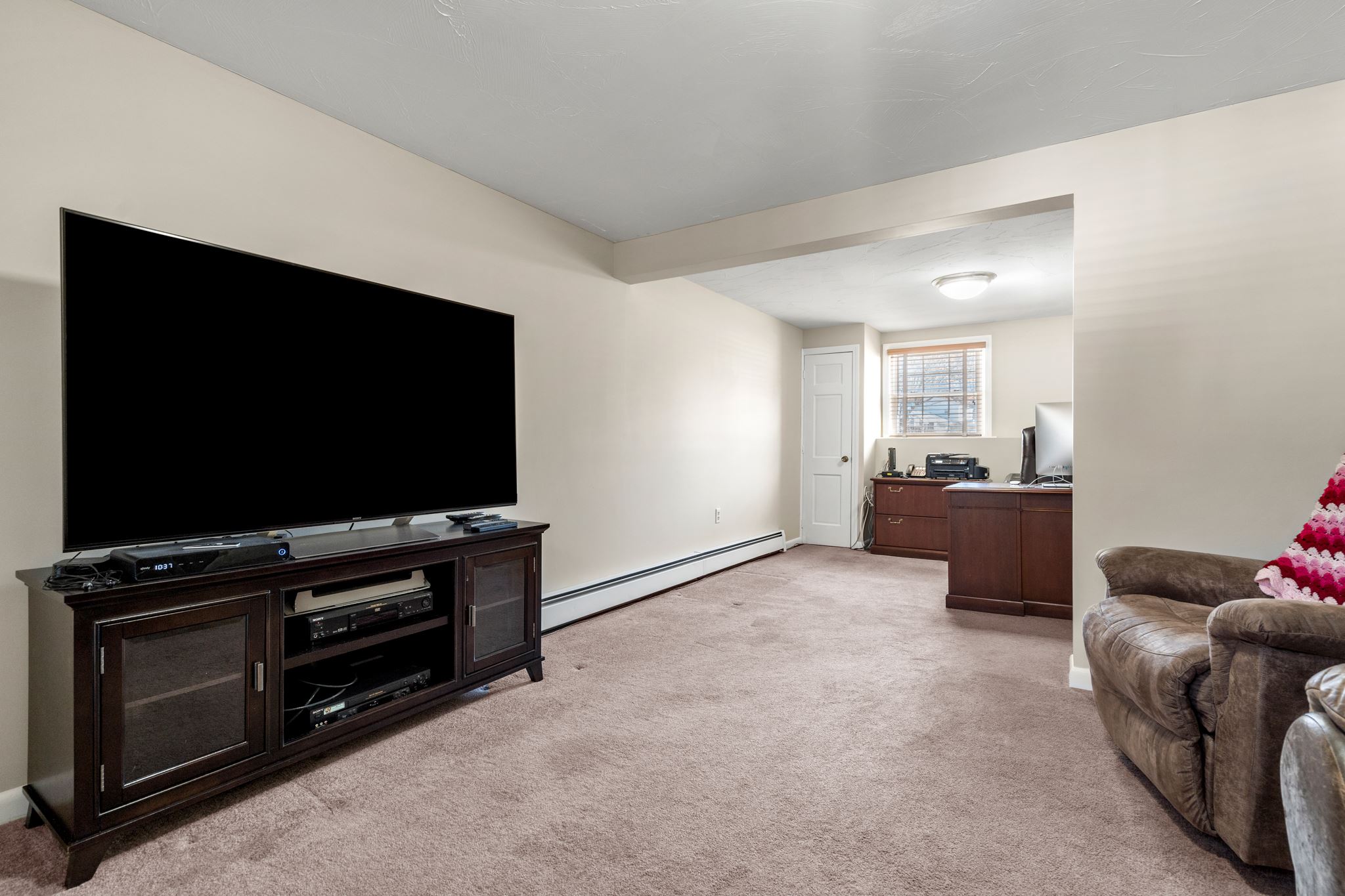 7 Monza Road Nashua, NH 03064 - Photo 32 of 40