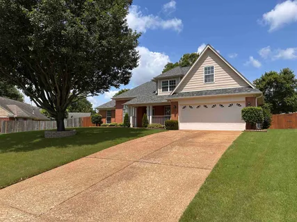 $400,000 | 11634 Belle Manor Drive, Arlington, TN 38002