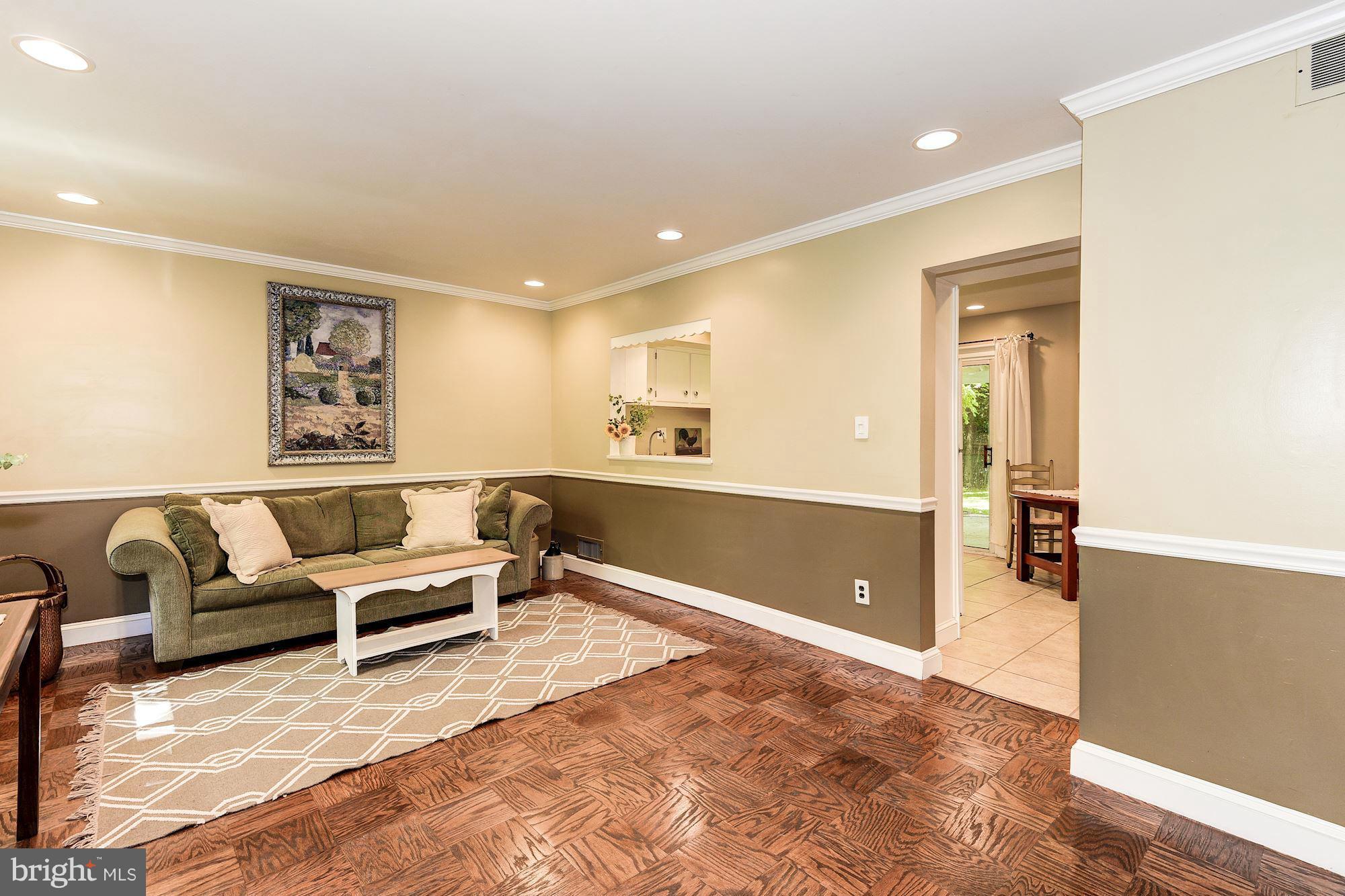 11800 Mentone Road Silver Spring, MD 20906 - Photo 14 of 24 Living Room