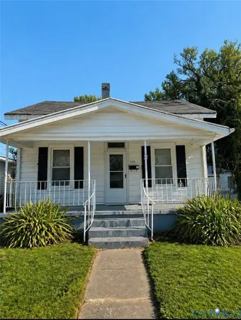 $187,500 | 230 Lafayette Avenue, Colonial Heights, VA 23834