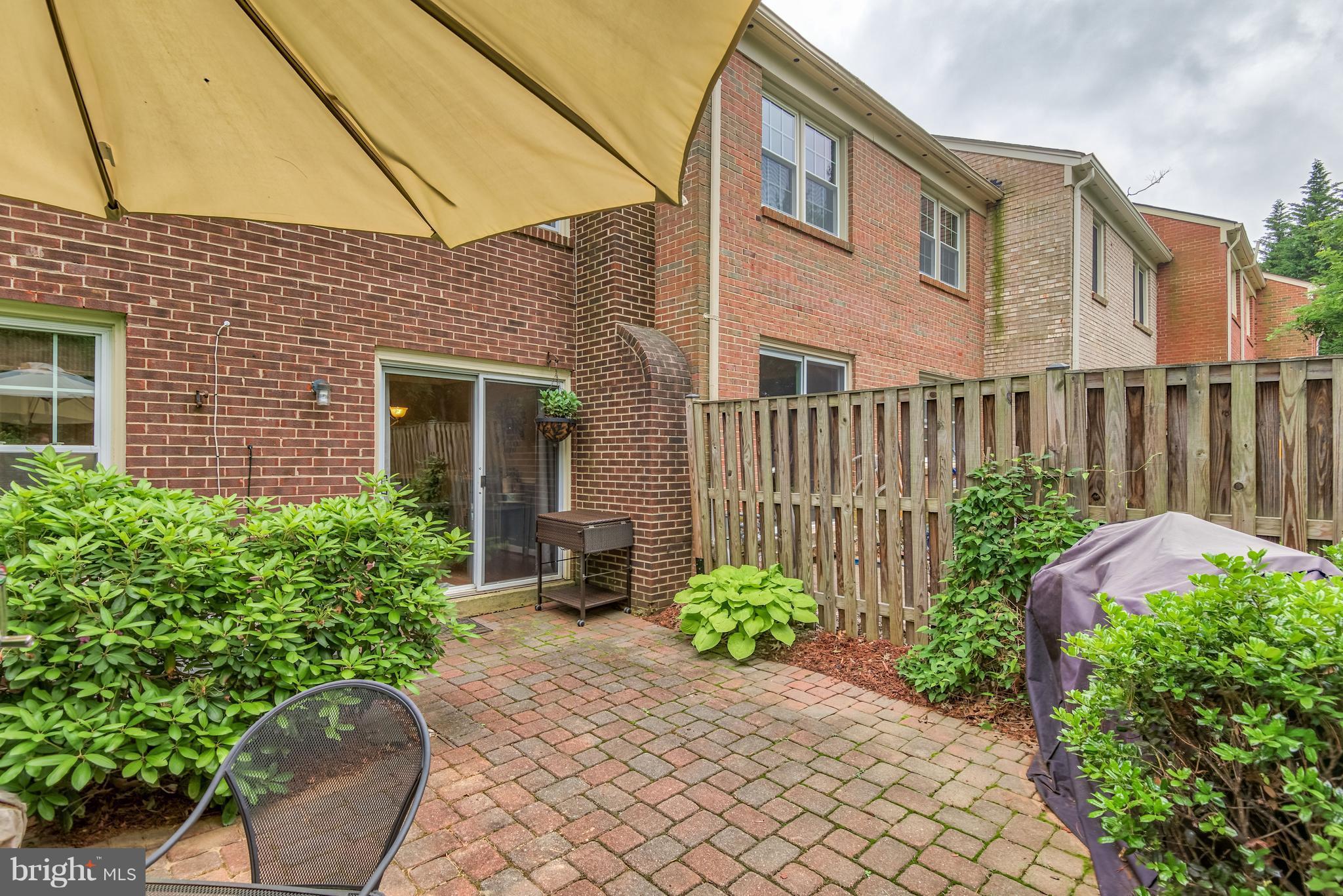 1804 Golf View Court Reston, VA 20190 - Photo 22 of 30 a front view of a house having yard
