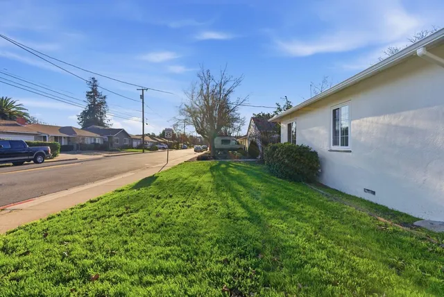 $628,000 | 2719-2719 Grant Street, Concord, CA 94520