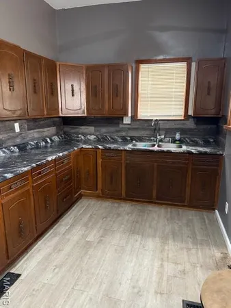 $71,900 | 1810 Chestnut Street, Hannibal, MO 63401