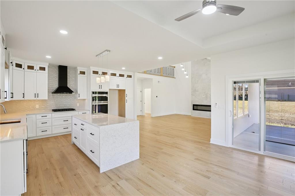 2116 Chateau Place Raymore, MO 64083 - Photo 13 of 46