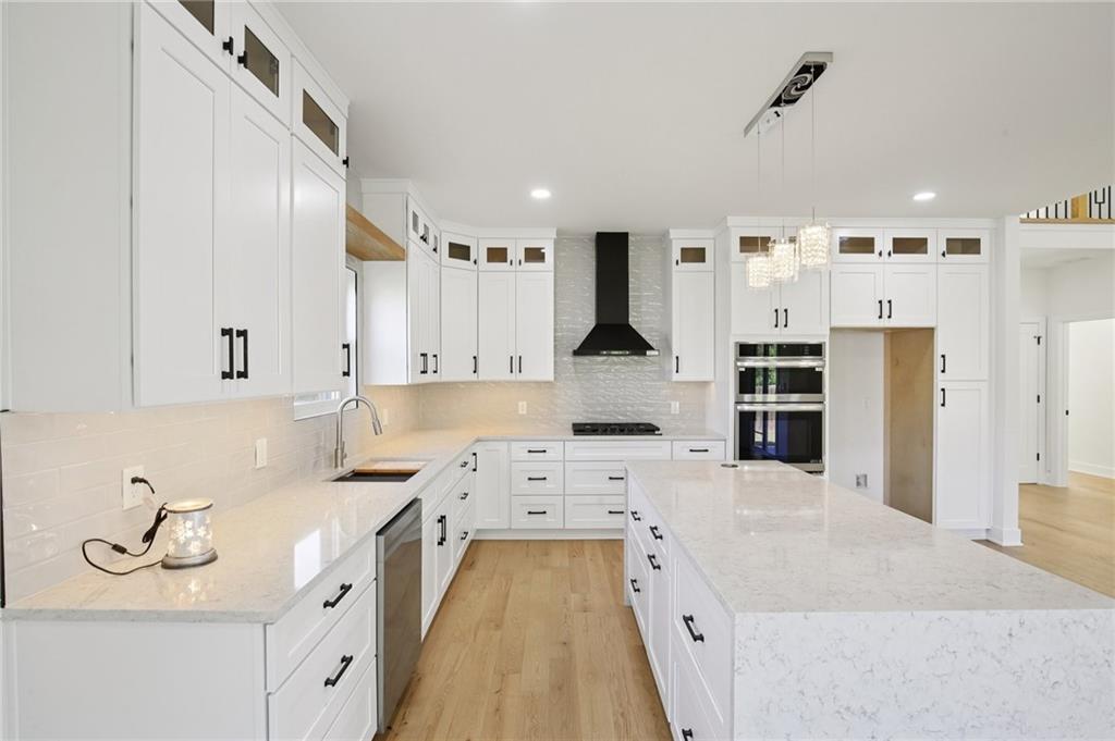 2116 Chateau Place Raymore, MO 64083 - Photo 14 of 46