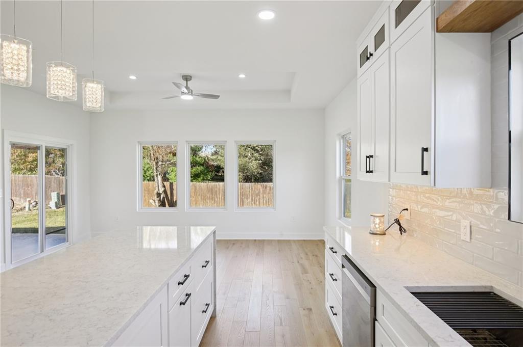 2116 Chateau Place Raymore, MO 64083 - Photo 16 of 46