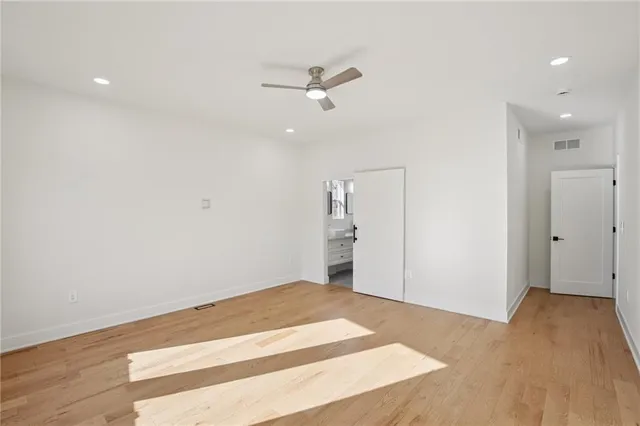 $669,999 | 2116 Chateau Place, Raymore, MO 64083