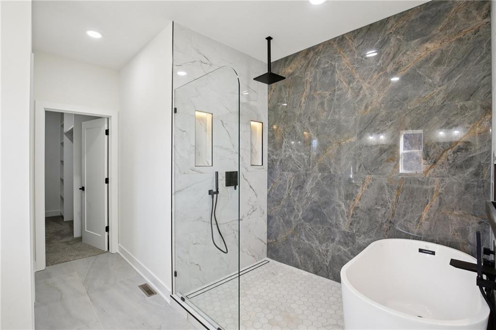 2116 Chateau Place Raymore, MO 64083 - Photo 23 of 46