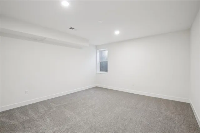 $669,999 | 2116 Chateau Place, Raymore, MO 64083