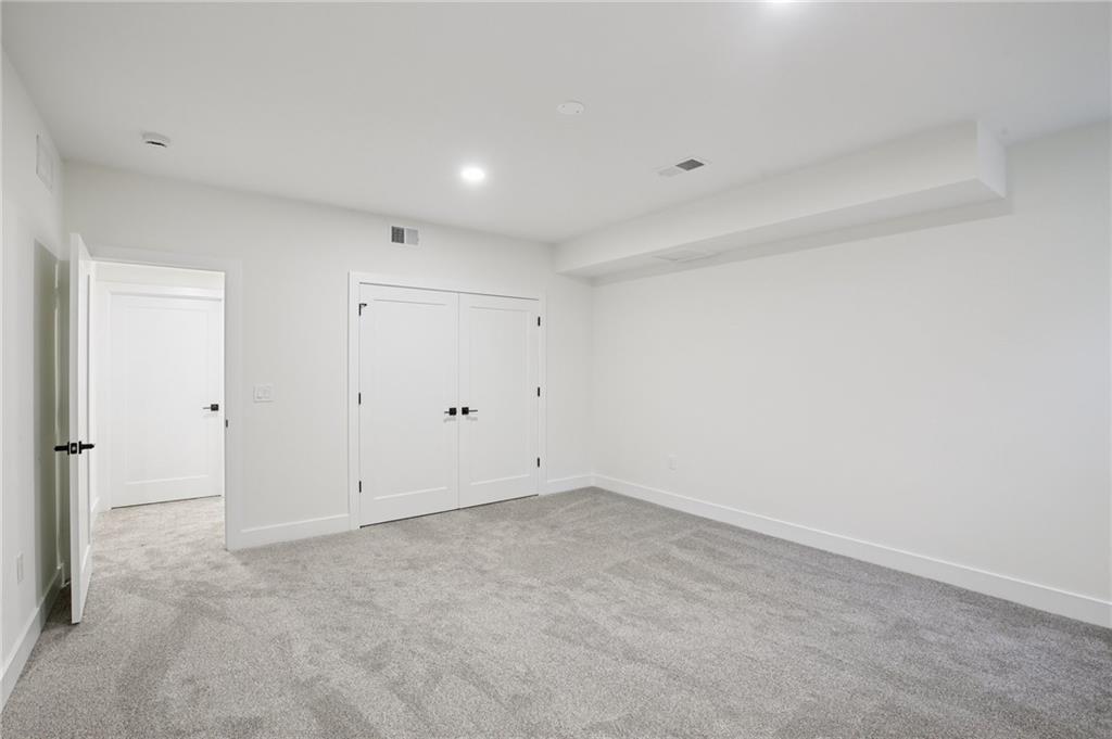 2116 Chateau Place Raymore, MO 64083 - Photo 31 of 46