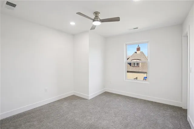 $669,999 | 2116 Chateau Place, Raymore, MO 64083