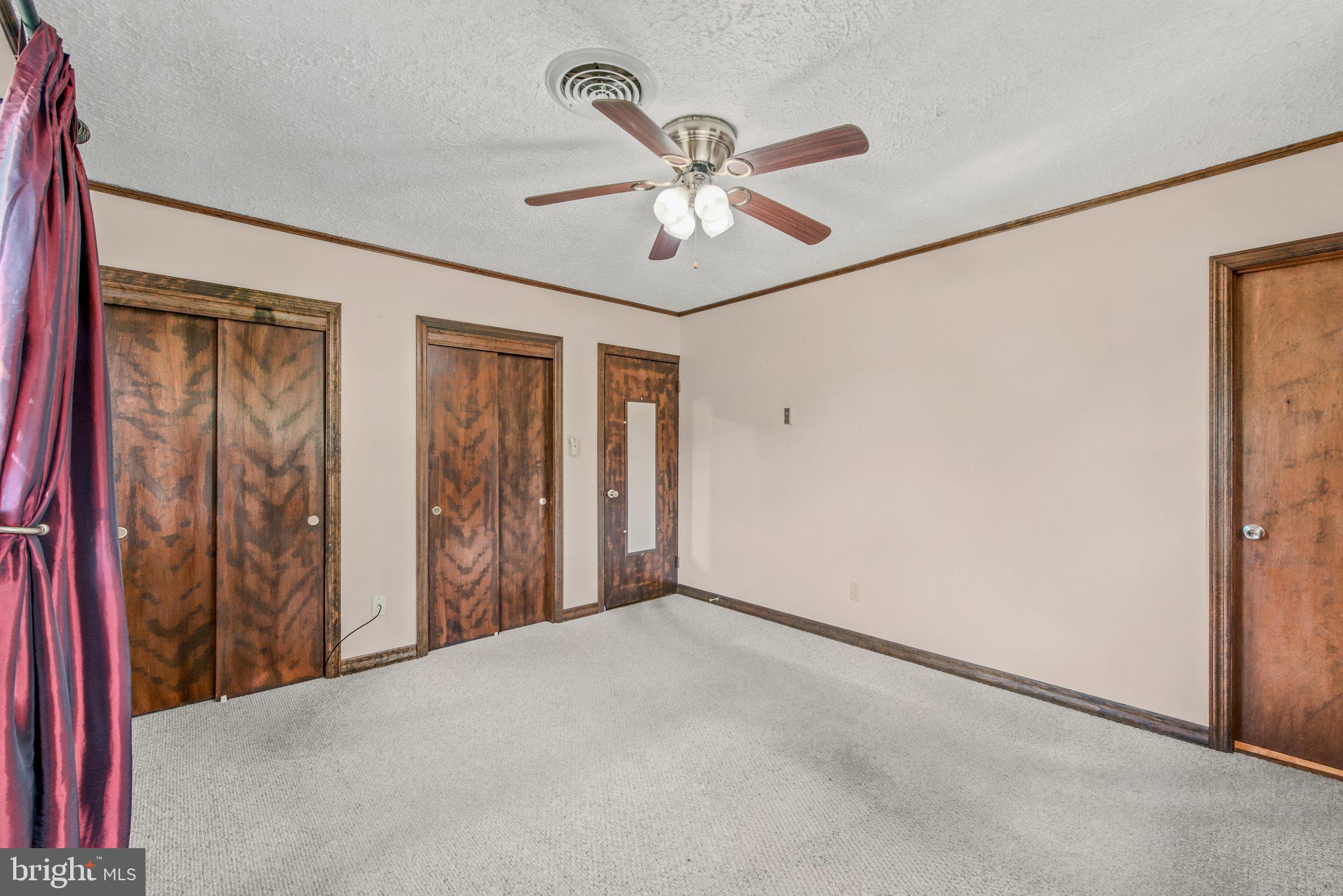 3203 Charles Town Road Kearneysville, WV 25430 - Photo 18 of 45 ceiling fan, dual closets, and private ensuite