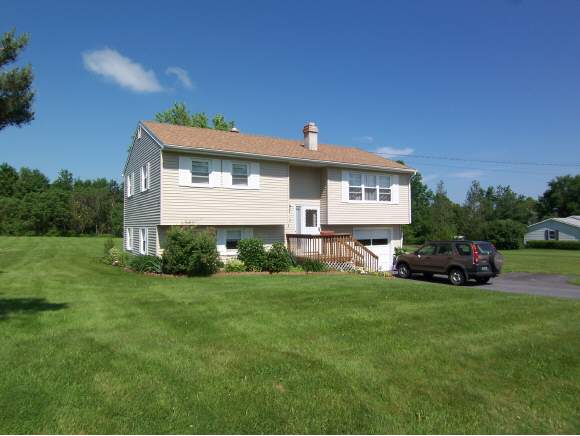 734 Dermody Road Bennington, VT 05201 - Photo 1 of 1