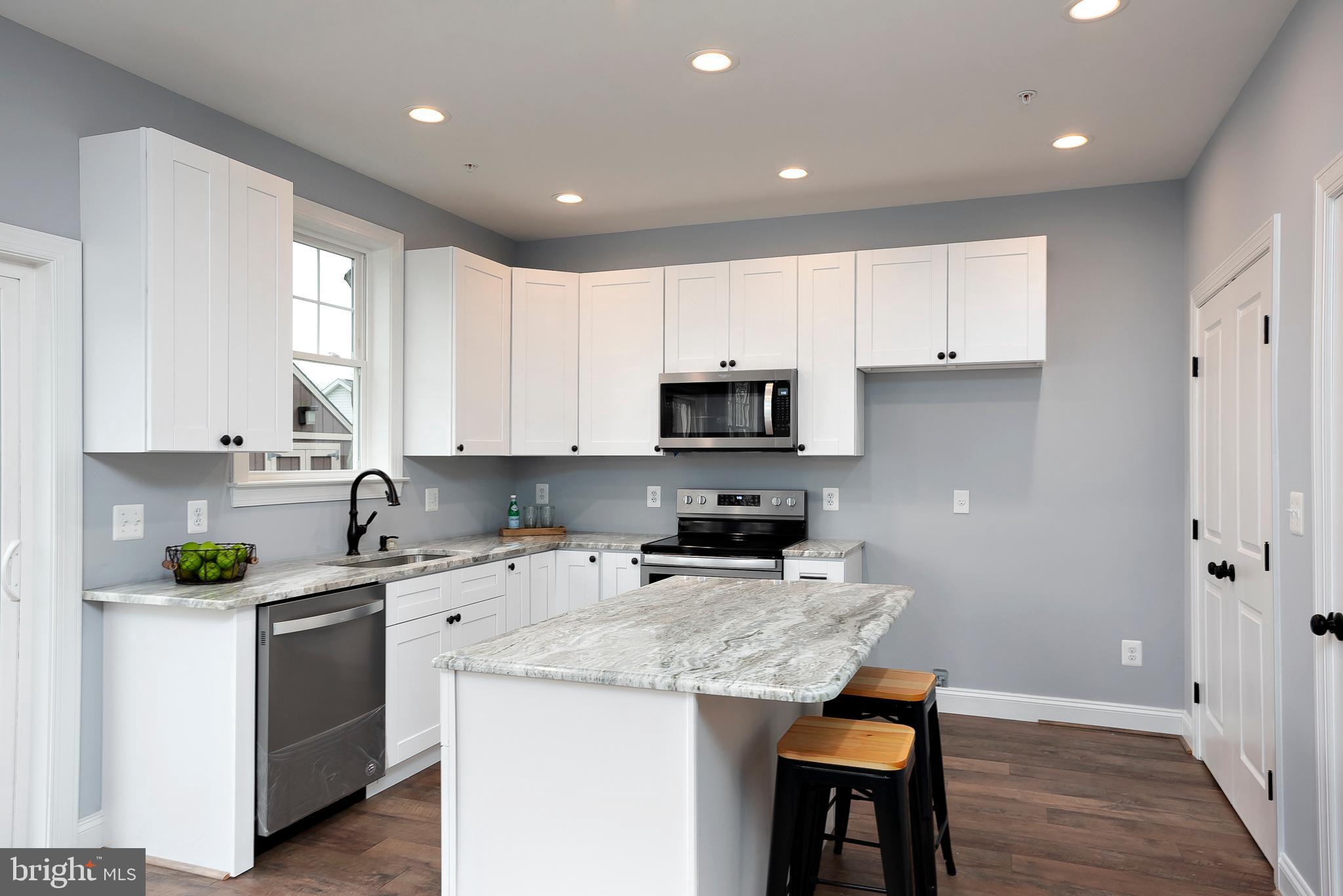 313 Cedar Grove Road Edgewater, MD 21037 - Photo 14 of 43 Kitchen with slow closing drawers