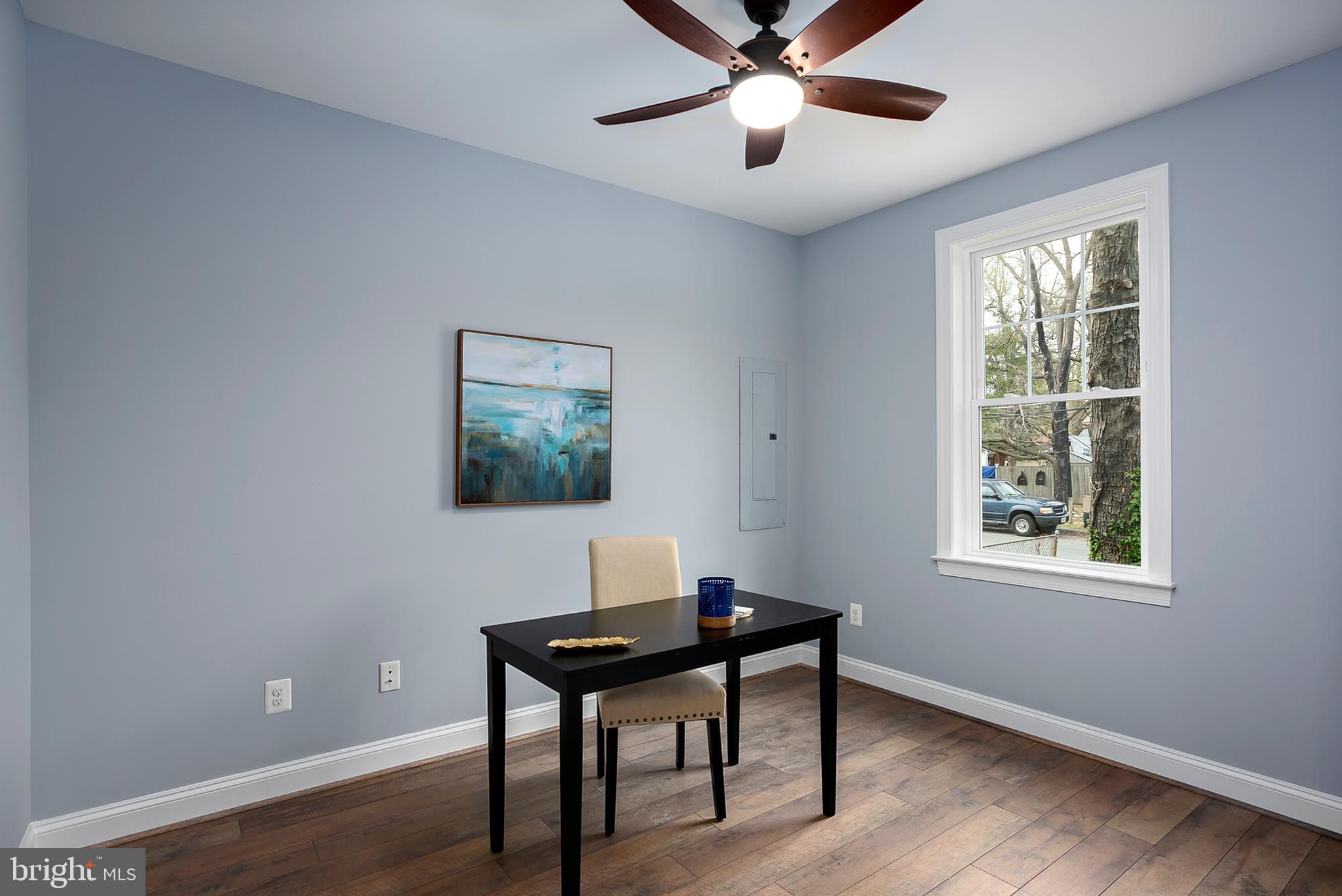 313 Cedar Grove Road Edgewater, MD 21037 - Photo 4 of 43 Office