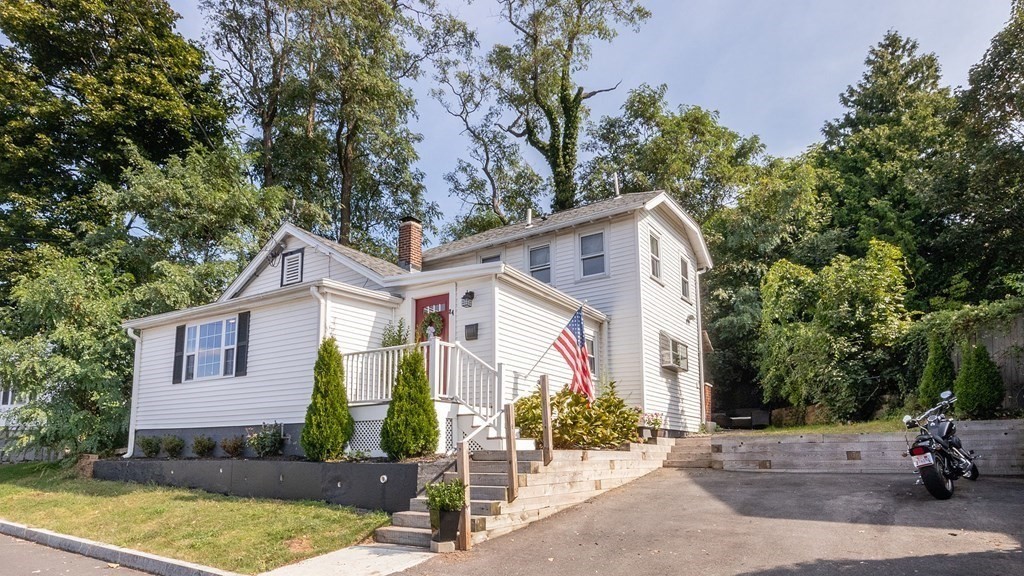 84 Standish Road Quincy, MA 02171 - Photo 1 of 39 Gallery Image 1