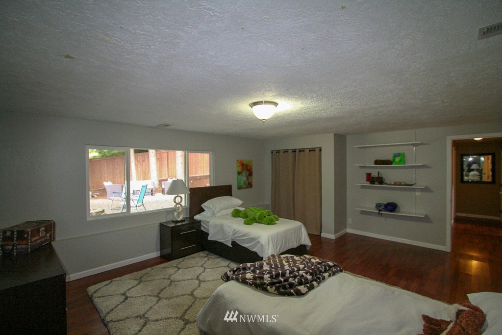 2713 211th Street Southeast Bothell, WA 98021 - Photo 15 of 25