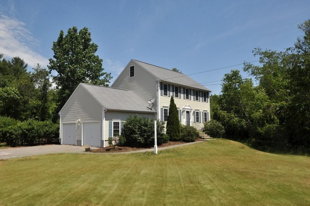 35 Cranberry Road Pepperell, MA 01463 - Photo 1 of 27 Gallery Image 1