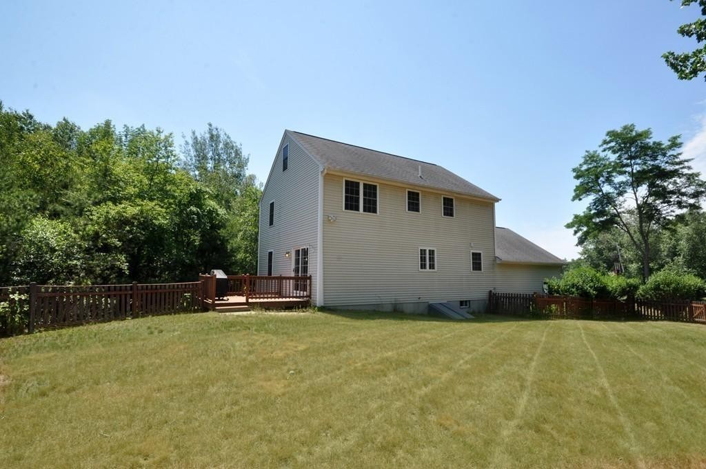 35 Cranberry Road Pepperell, MA 01463 - Photo 24 of 27 Gallery Image 24
