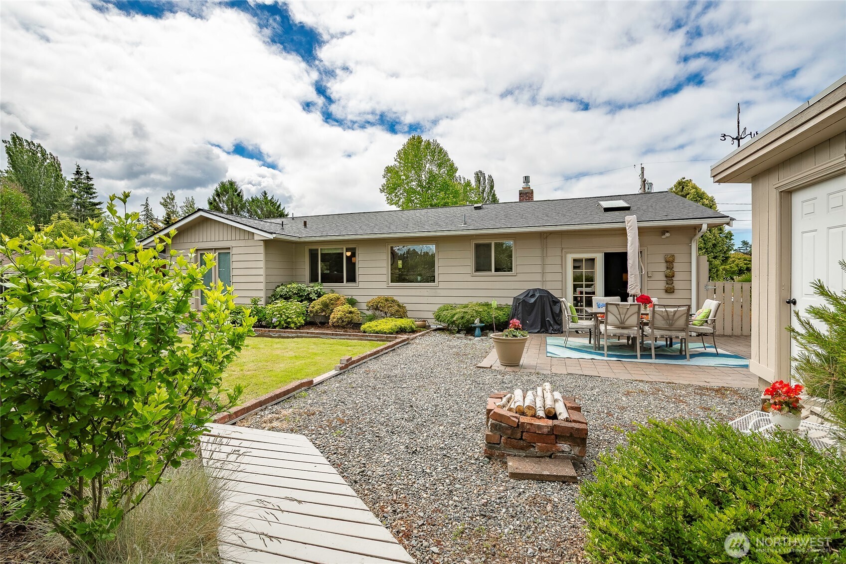 2808 Azalea Place Bellingham, WA 98225 - Photo 27 of 38